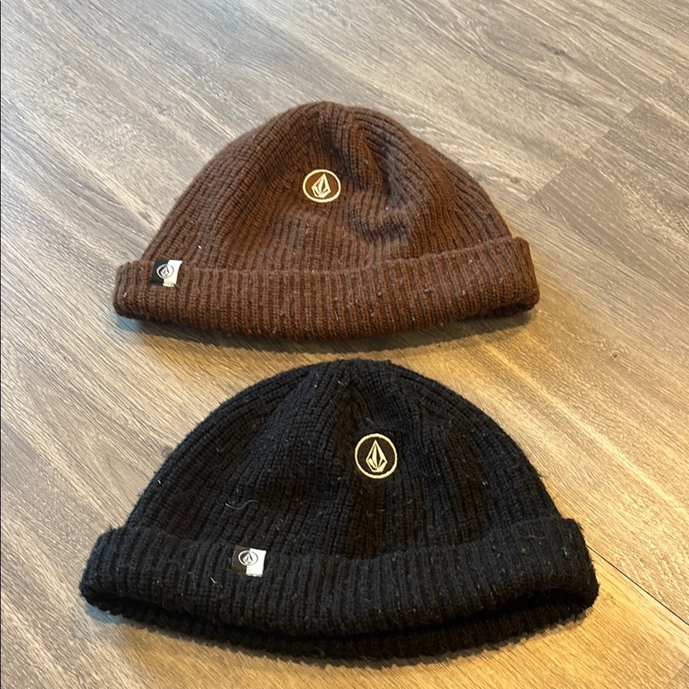 Volcom Brown and Black Beanie Set